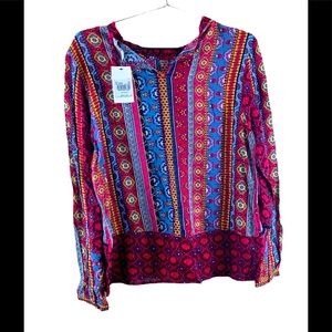 NWT Tu   Tribal  floral blouse